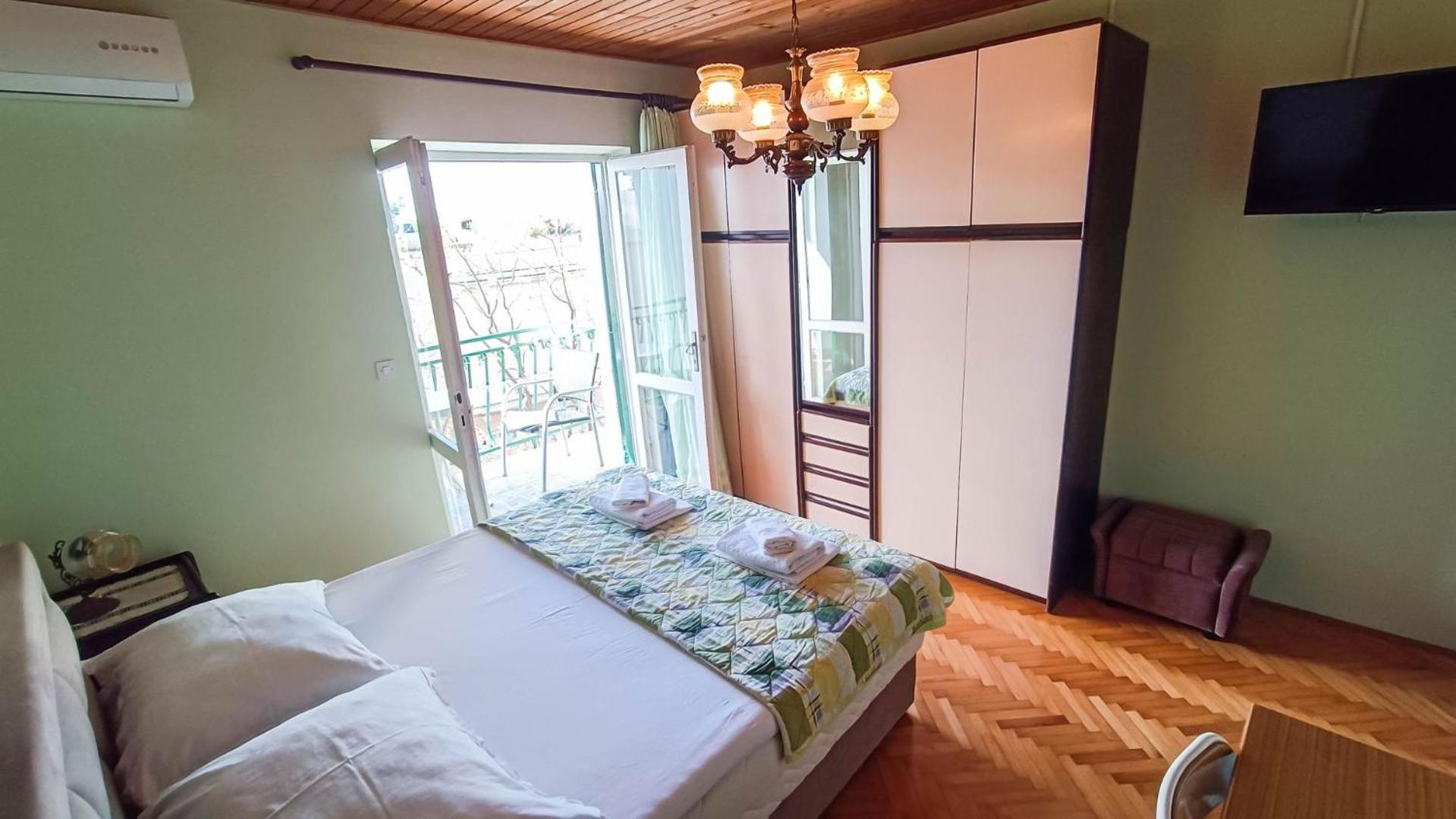 Apartments Ines - 15 Meters From The Beach Promajna Exterior photo