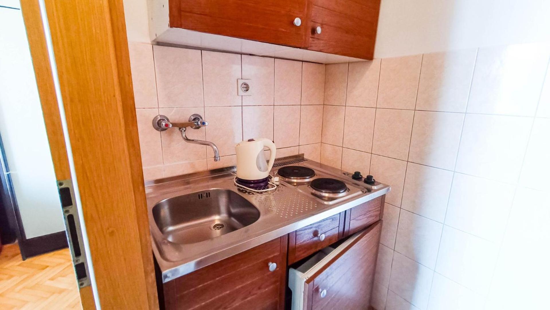 Apartments Ines - 15 Meters From The Beach Promajna Exterior photo