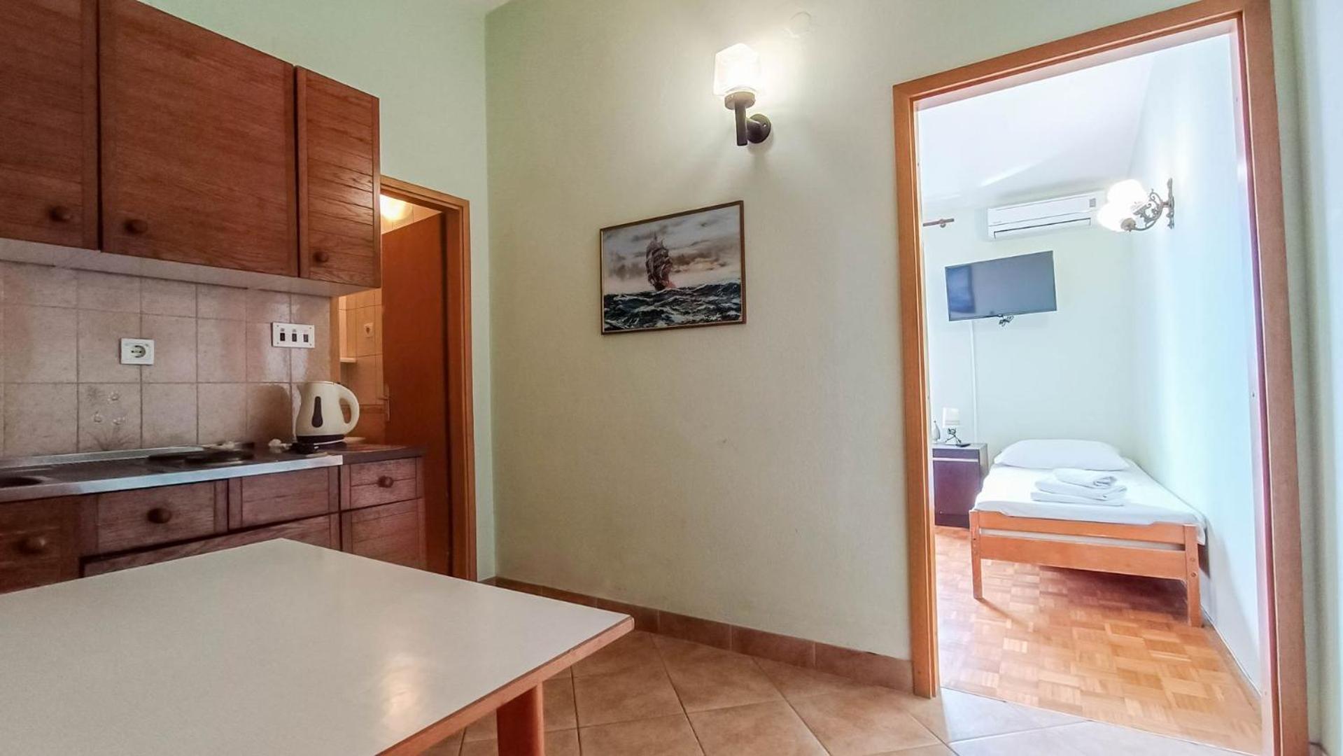 Apartments Ines - 15 Meters From The Beach Promajna Exterior photo