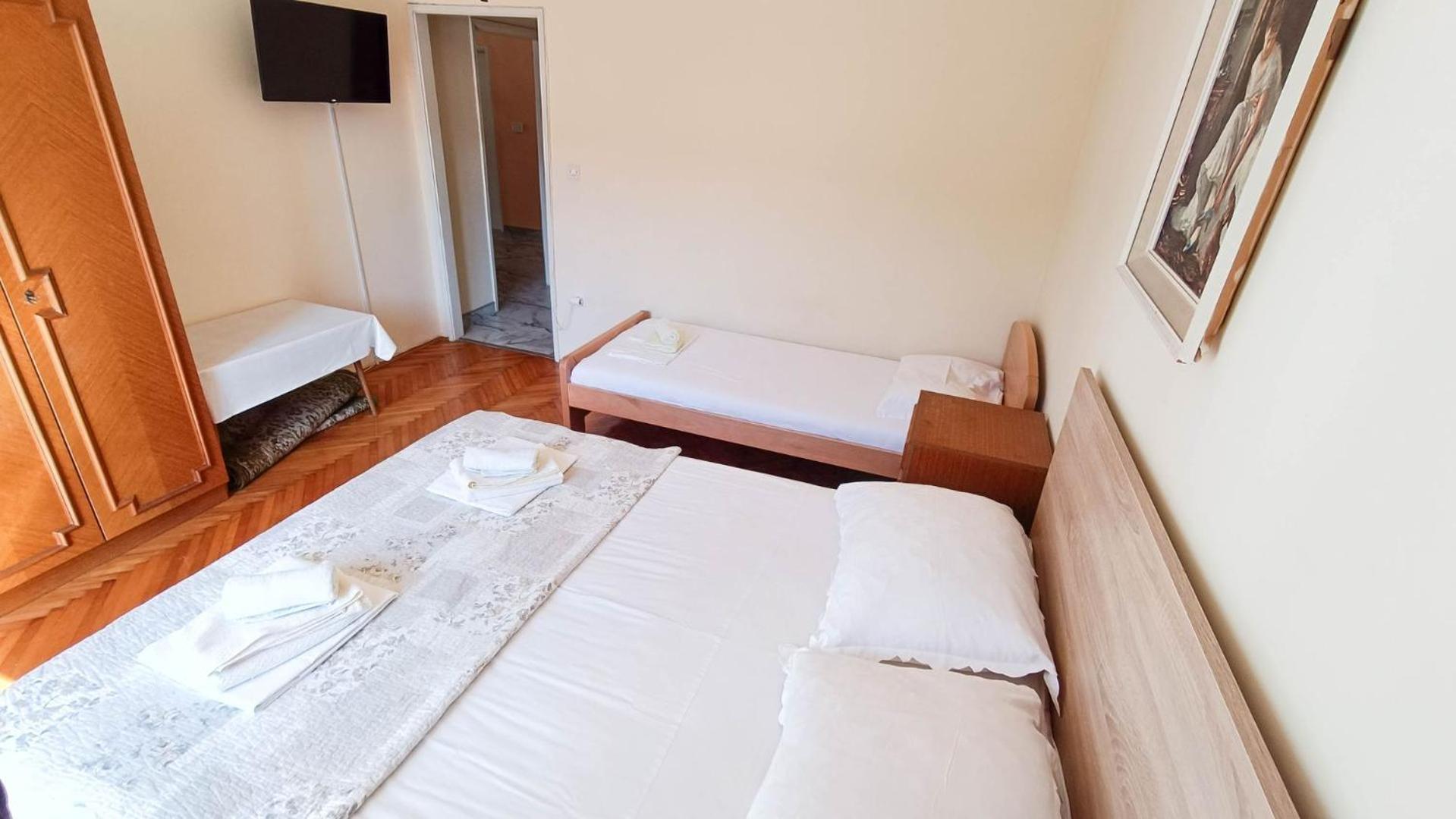 Apartments Ines - 15 Meters From The Beach Promajna Exterior photo